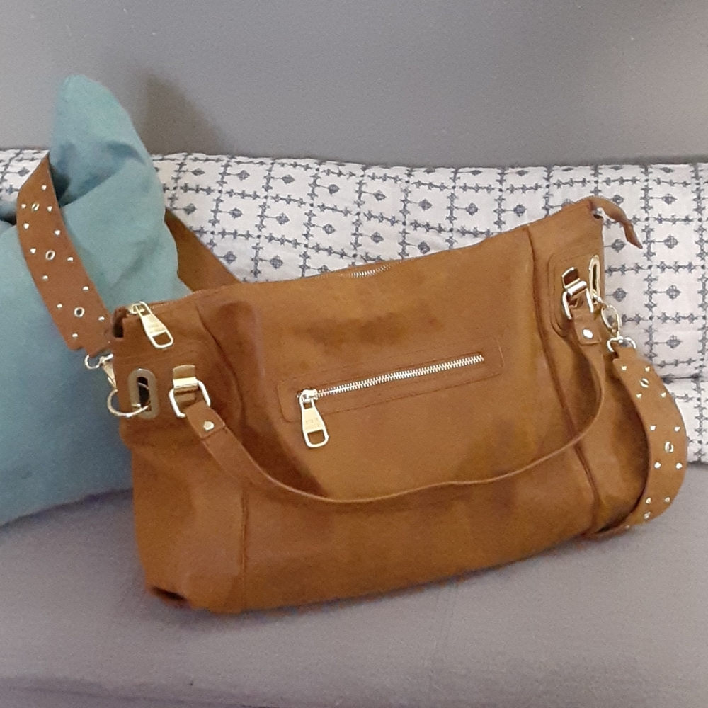 GORGEOUS STEVE MADDEN